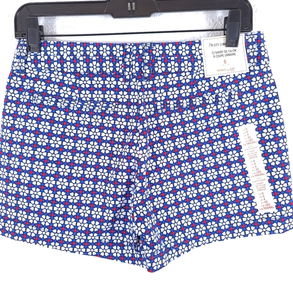 GAP Floral Summer Print 3" Inch Inseam Shorts - Picture 6 of 9
